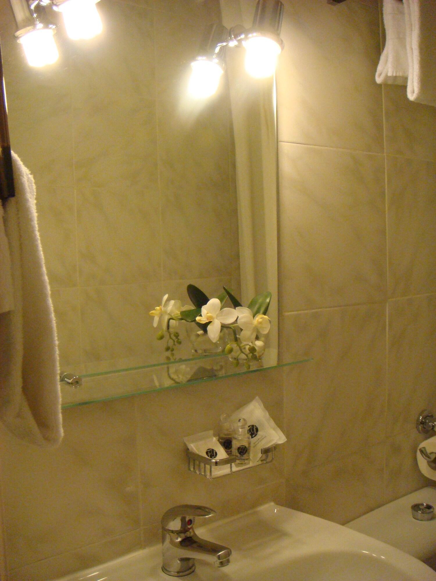 Hotel Little Palace Cannes