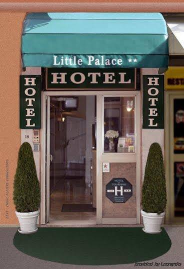Little Palace Hotel 2*